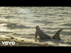 Nicki Minaj - Bed (feat. Ariana Grande)